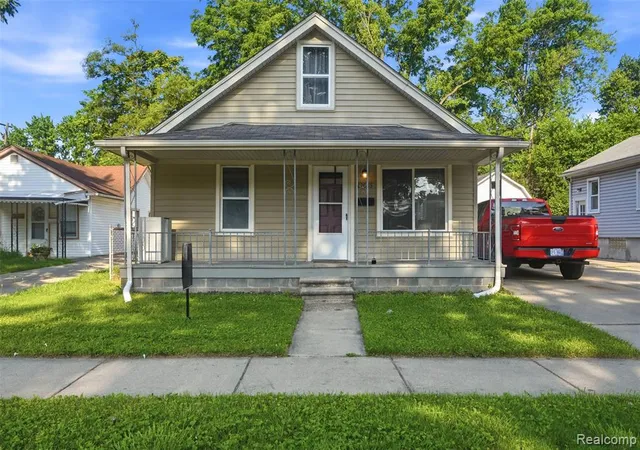 Photo 1 of Single family home for sale at 27085 Dartmouth St, Madison Heights, MI 48071 | MLS# 61013569 | Listing updated on 2026-07-23