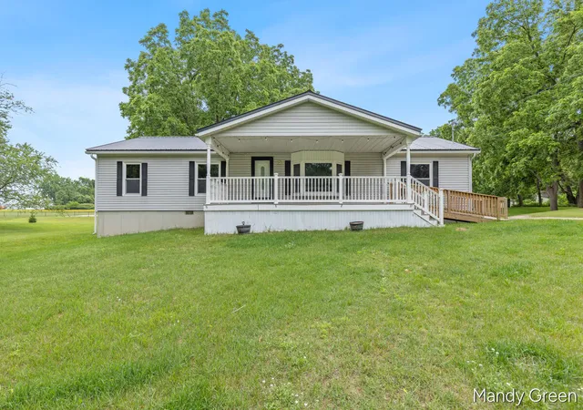 Homes for sale in Carson City, MI | 518 N Williams St, Carson City, MI 48811 | MLS# 70542090