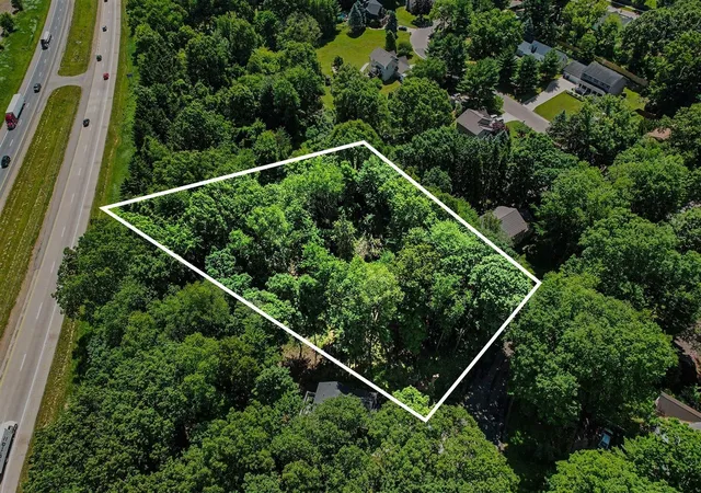 Homes for sale in Marshall, MI | 911 N Wooded Ln, Marshall, MI 49068 | MLS# 70539065