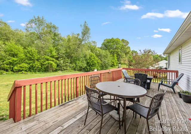 Homes for sale in Hastings, MI | 1870 Pineridge Dr, Hastings, MI 49058 | MLS# 70534784