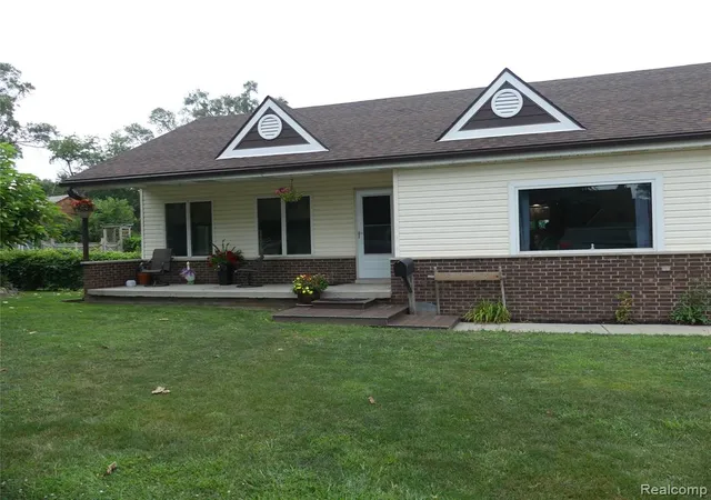 1st image of 8335 Pardee Rd, Taylor, MI 48180 2747 | MLS# 61024160