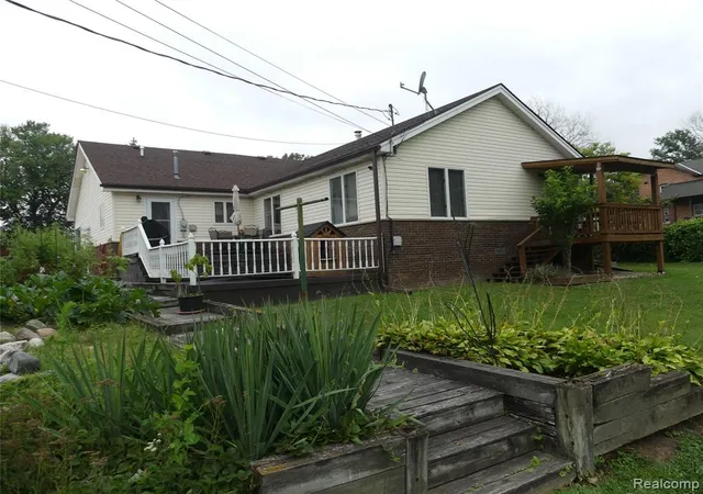 2nd image of 8335 Pardee Rd, Taylor, MI 48180 2747 | MLS# 61024160