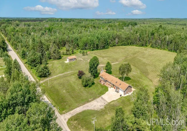 Photo 3 of Single family home for sale at 1622 Truax 24th Ln, Cornell, MI 49818 | MLS# 50217059 | Listing updated on 2026-08-19