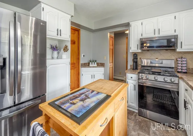 Photo 4 of Single family home for sale at 1622 Truax 24th Ln, Cornell, MI 49818 | MLS# 50217059 | Listing updated on 2026-08-19