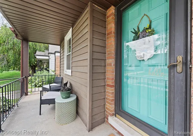 Homes for sale in Allen Park, MI | 15651 Russell Ave, Allen Park, MI 48101 | MLS# 61009547