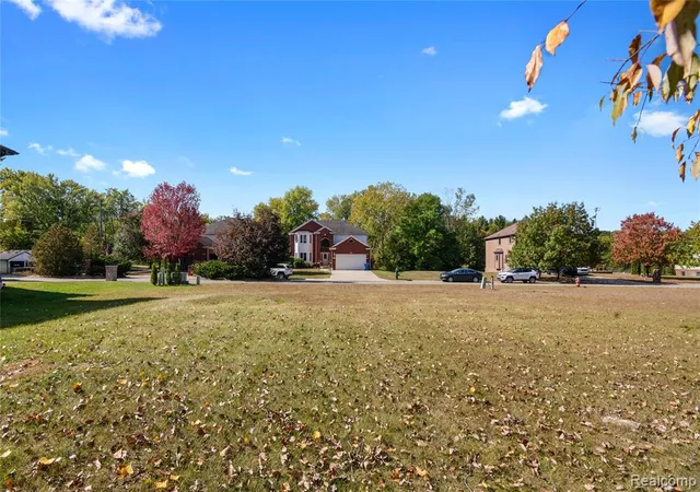 Photo 5 of Land for sale at 256 Madeleine Ln, Waterford, MI 48328 | MLS# 60945459 | Listing updated on 2026-04-10
