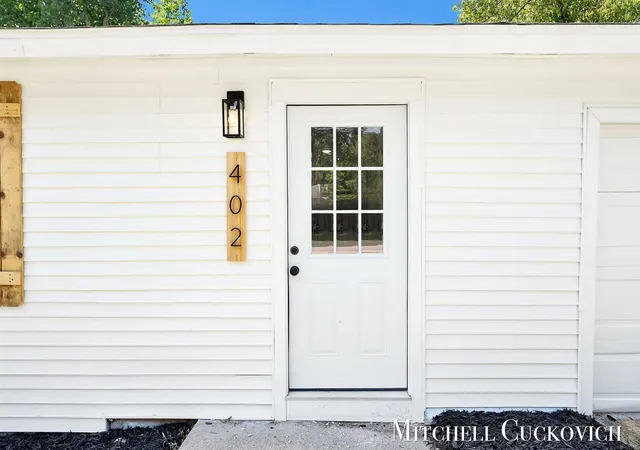 5th image of 402 W Washington St, Sheridan, MI 48884 | MLS# 70544680