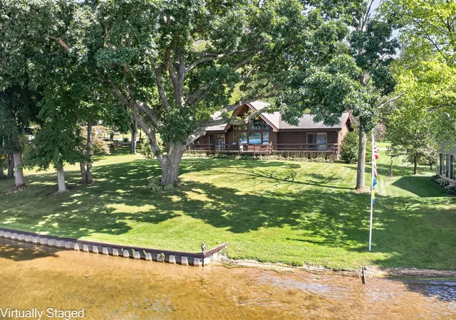 Photo 4 of Sale Pending at 29116 Cedarama Dr, Marcellus, MI 49067 | MLS# 70555580 | Listing updated on 2026-09-08