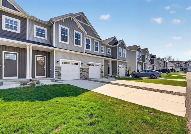 Photo 3 of Sale Pending at 4628 Glen Hvn Dr, Grand Rapids, MI 49512 | MLS# 70539024 | Listing updated on 2026-09-12