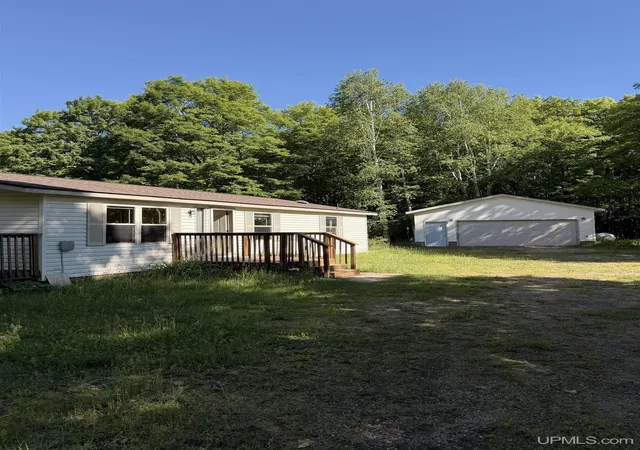 Homes for sale in Shingleton, MI | E12374 Olsen Rd, Shingleton, MI 49884 | MLS# 50212345