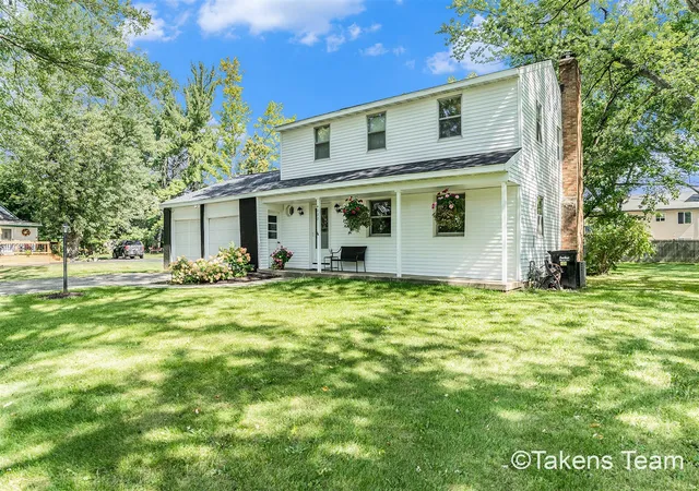 1st image of 4223 Burton St, Grand Rapids, MI 49546 | MLS# 70518393