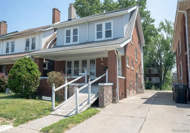 Homes for sale in Detroit, MI | 4039 Gladstone St, Detroit, MI 48204 | MLS# 61010799