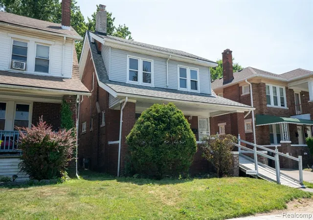 Homes for sale in Detroit, MI | 4039 Gladstone St, Detroit, MI 48204 | MLS# 61010799
