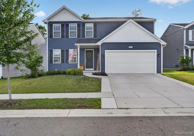 Homes for sale in Fowlerville, MI | 2845 Sycamore River Dr, Fowlerville, MI 48836 | MLS# 61004271