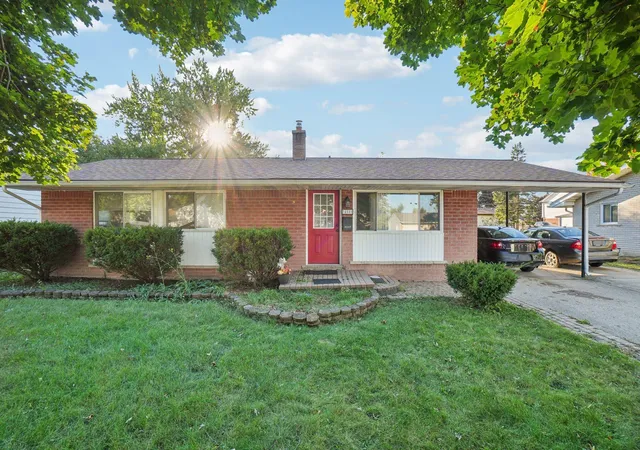 Photo 1 of Single family home for sale at 34559 Chope Pl Pl, Clinton Township, MI 48035 | MLS# 50157336 | Listing updated on 2026-07-23