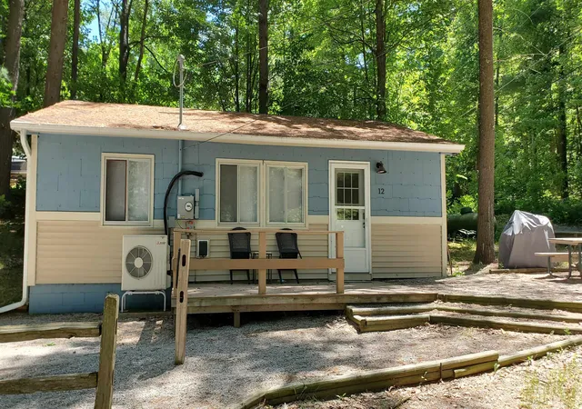 2nd image of 2341 Lake View Ave, Traverse City, MI 49696 | MLS# 80070476