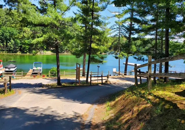 3rd image of 2341 Lake View Ave, Traverse City, MI 49696 | MLS# 80070476