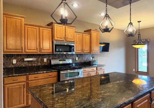 2nd image of 4767 Pine View Ct, Bay City, MI 48706 | MLS# 50204560