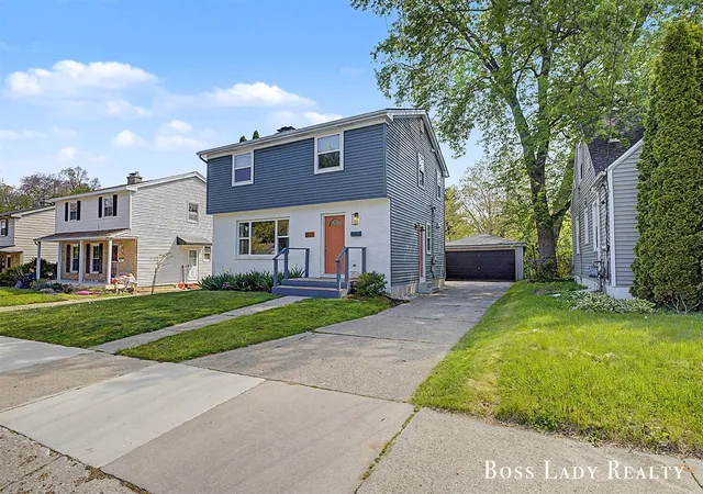 Photo 2 of Sale Pending at 1512 Rossman Ave, Grand Rapids, MI 49507 | MLS# 70542414 | Listing updated on 2026-07-06