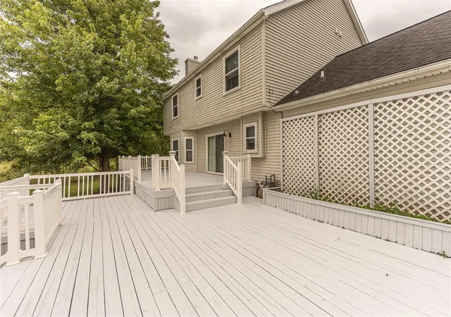 5th image of 6884 Ralaric Dr, Dexter, MI 48130 | MLS# 70551593