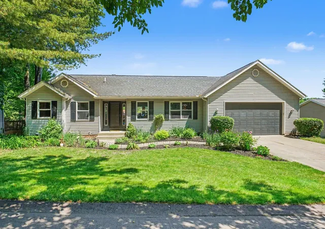Homes for sale in Vandalia, MI | 16036 Lewis Lake Dr, Vandalia, MI 49095 | MLS# 50211598