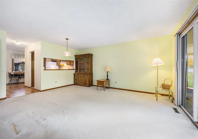Homes for sale in Kalamazoo, MI | 4886 Weston Ave, Kalamazoo, MI 49006 | MLS# 70512615