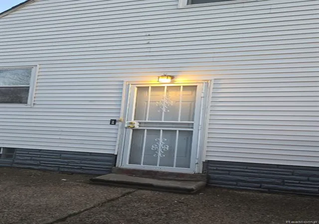 2nd image of 3107 Henry St, Inkster, MI 48141 3607 | MLS# 60984841