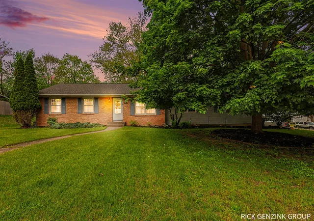 1st image of 3421 Senora Ave, Grand Rapids, MI 49508 | MLS# 70534107
