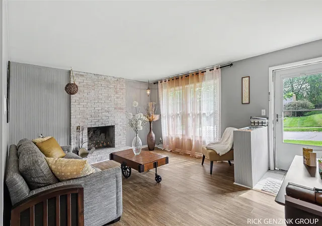 4th image of 3421 Senora Ave, Grand Rapids, MI 49508 | MLS# 70534107