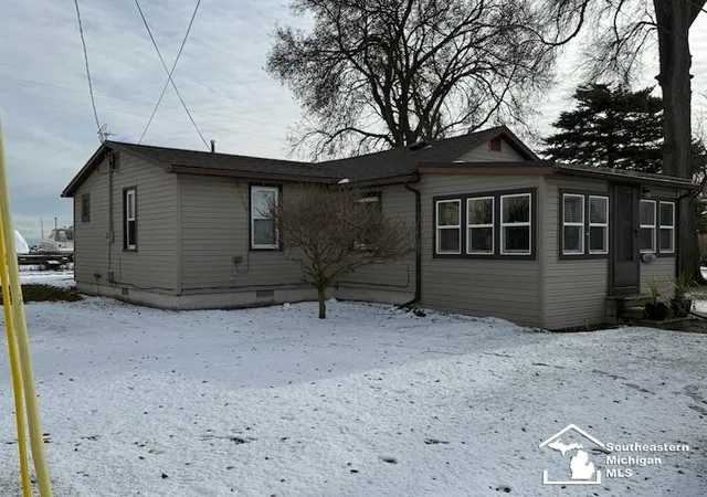 image of 6586 Edgewater Dr, Erie, MI 48133 | MLS# 50196044