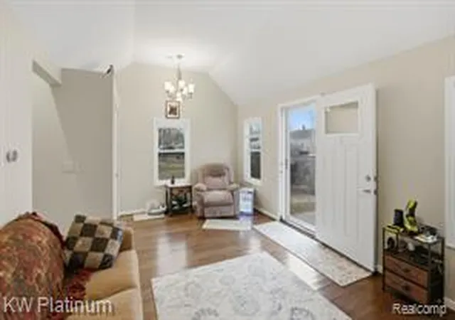 Homes for sale in Harper Woods, MI | 20919 Hollywood St, Harper Woods, MI 48225 | MLS# 61008977