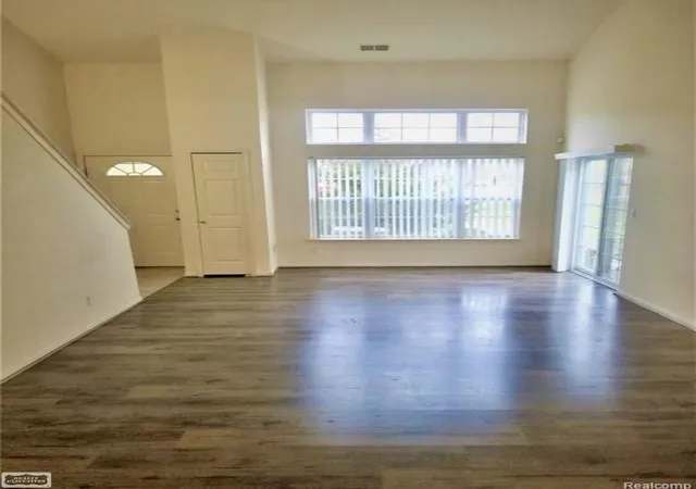 Photo 4 of Condo for sale at 25849 Maritime Cir #274, Harrison Township, MI 48045 | MLS# 50218644 | Listing updated on 2026-08-26