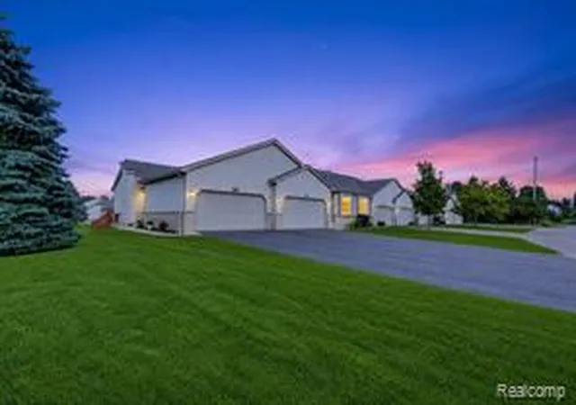 Homes for sale in Grand Blanc, MI | 2011 Murray St, Grand Blanc, MI 48439 | MLS# 61010016