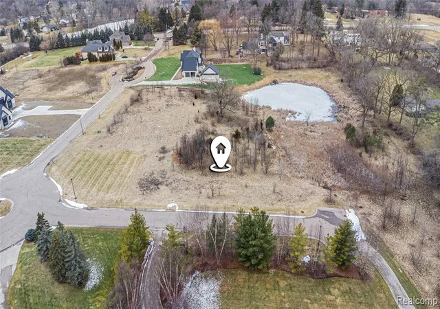 5th image of 5 Fairway Trl, Grand Blanc, MI 48439 | MLS# 60973955