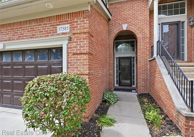 Photo 1 of Condo for sale at 37585 Newburg Park Circle #16, Livonia, MI 48152 1373 | MLS# 61025272 | Listing updated on 2026-09-14