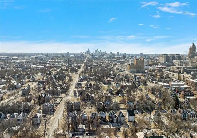 36th image of 309 Melbourne St, Detroit, MI 48202 | MLS# 50200604