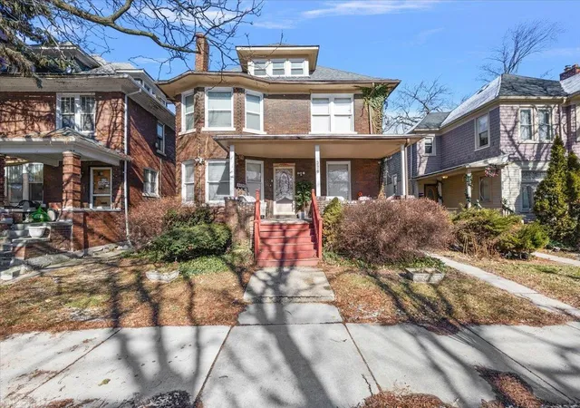 3rd image of 309 Melbourne St, Detroit, MI 48202 | MLS# 50200604
