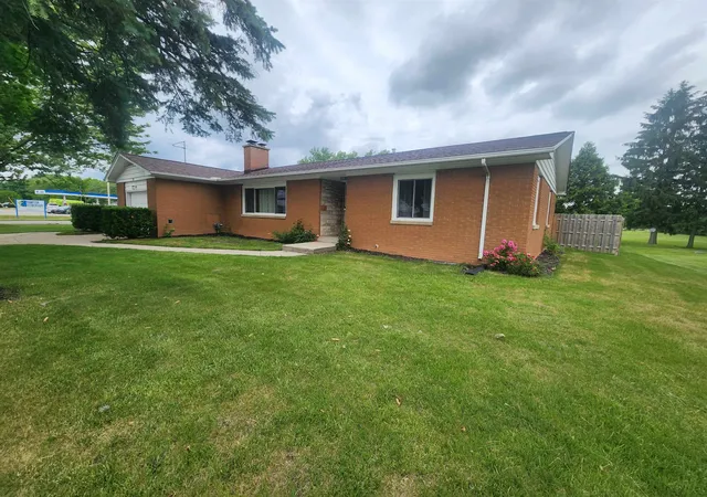 Homes for sale in Bay City, MI | 1974 W Youngs Ditch Rd, Bay City, MI 48708 | MLS# 50211836