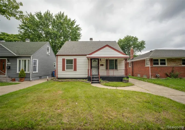 2nd image of 3149 Poplar Ave, Warren, MI 48091 2343 | MLS# 61007148