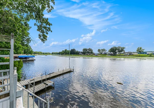 Homes for sale in Colon, MI | 59010 Lakeshore Dr, Colon, MI 49040 | MLS# 70540609