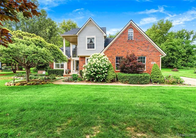 1st image of 2375 Reidsview, White Lake, MI 48383 | MLS# 61021532