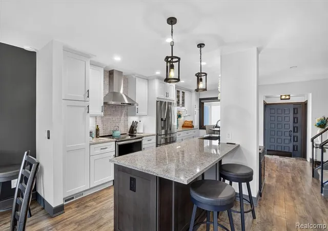 Photo 3 of Condo for sale at 846 Yorktown Crt, Northville, MI 48167 | MLS# 61024352 | Listing updated on 2026-09-12