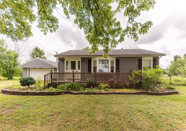 Homes for sale in Ypsilanti, MI | 6637 Hitchingham Rd, Ypsilanti, MI 48197 | MLS# 70543529