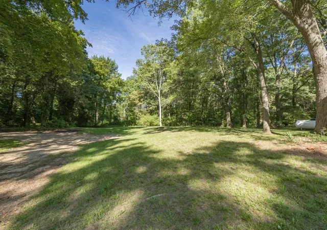 Photo 22 of Sale Pending at 6193 Cora Ct, Coloma, MI 49038 | MLS# 70555012 | Listing updated on 2026-08-29