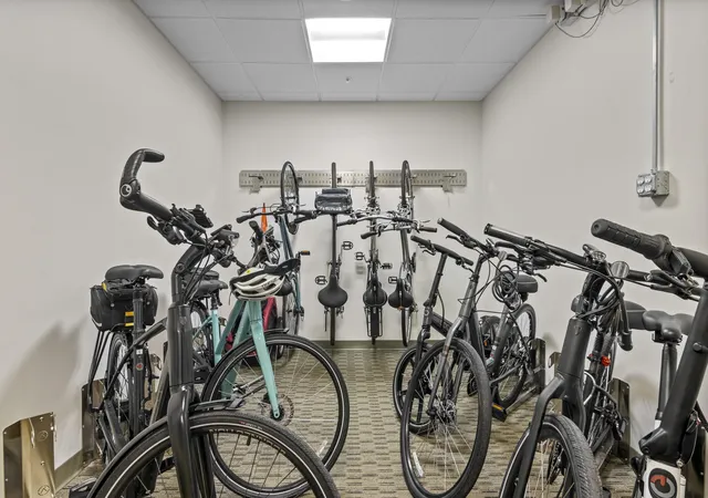 25th image of 215 Washington St #2F, Traverse City, MI 49684 | MLS# 80069369