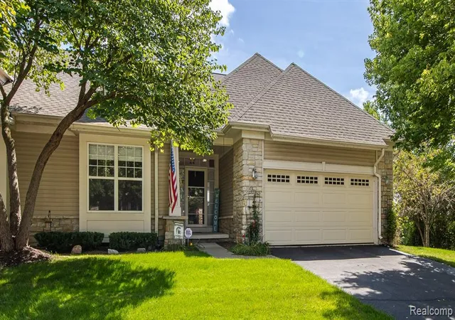 Photo 2 of Sale Pending at 159 Stony Lake Dr, Oxford, MI 48371 6739 | MLS# 61024355 | Listing updated on 2026-09-03