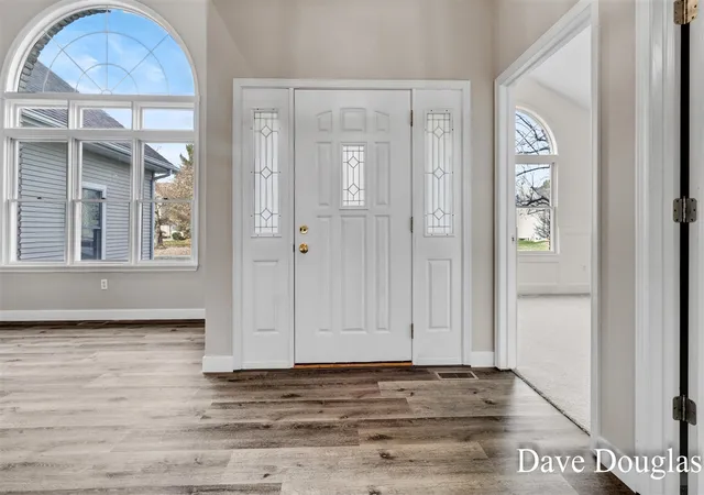 Photo 3 of Sale Pending at 3740 Windwood Dr, Rockford, MI 49341 | MLS# 70506128 | Listing updated on 2026-01-09