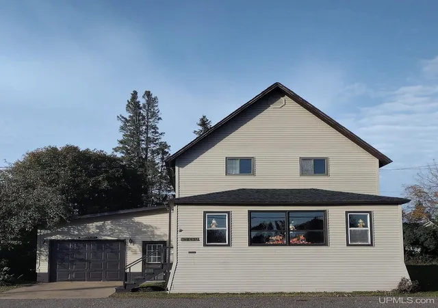 1st image of 25880 Elm St, Calumet, MI 49913 | MLS# 50219713