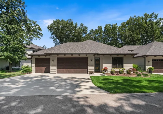 Photo 2 of Sale Pending at 2045 Ottawa Beach Rd, Holland, MI 49424 | MLS# 70547851 | Listing updated on 2026-08-13