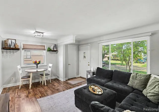 Photo 4 of Single Family Residence at 332 E Parker Ave, Madison Heights, MI 48071 | MLS# 60996570 | | Sold on 2026-06-26